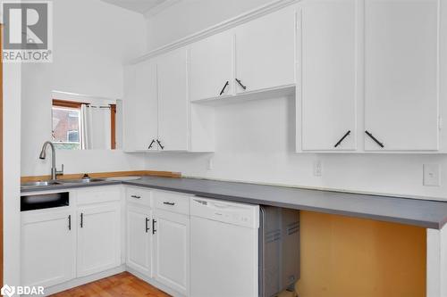 70 Bridge Street W, Belleville, ON - Indoor Photo Showing Kitchen With Double Sink