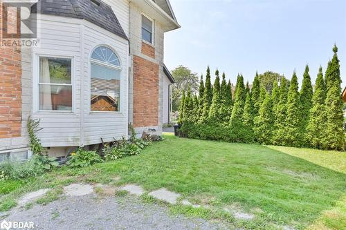 70 Bridge Street W, Belleville, ON - Outdoor