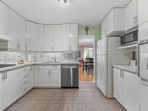 Cuisine - 202-101 Rue Du Château, Gatineau (Hull), QC - Indoor Photo Showing Kitchen With Upgraded Kitchen