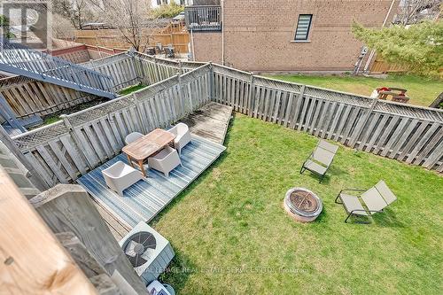 2320 Strawfield Court, Oakville (River Oaks), ON - Outdoor