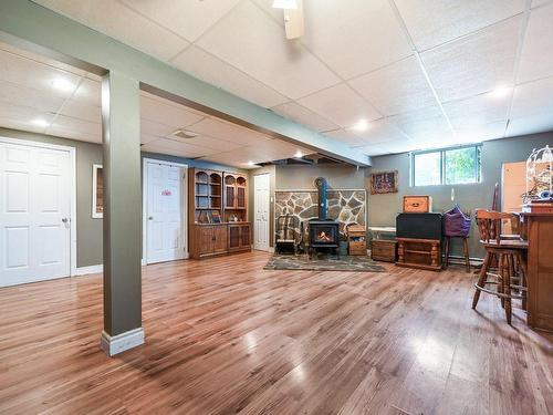 Family room - 201 Rg Du Bas-De-La-Rivière N., Saint-Césaire, QC - Indoor Photo Showing Basement