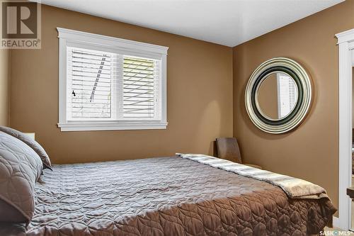 67 Selkirk Crescent, Regina, SK - Indoor Photo Showing Bedroom