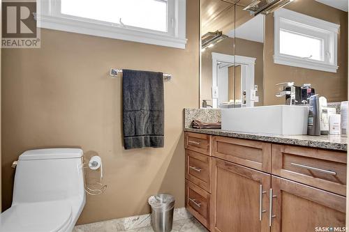 67 Selkirk Crescent, Regina, SK - Indoor Photo Showing Bathroom