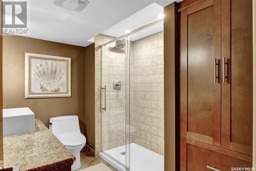 67 Selkirk Crescent, Regina, SK - Indoor Photo Showing Bathroom