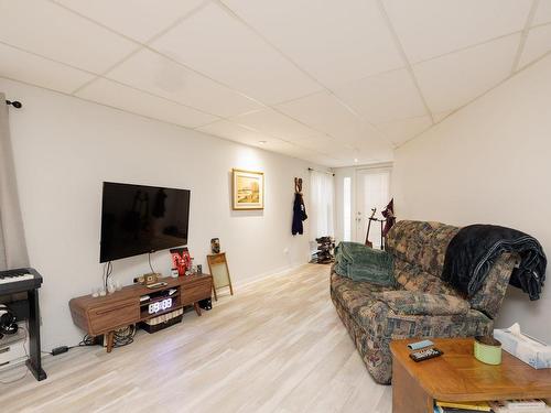 Living room - 1211 Rue De Mon-Village, Saint-Lazare, QC - Indoor Photo Showing Living Room