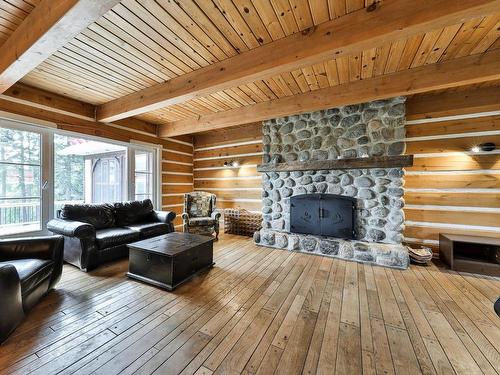 Salon - 298 Rue Principale, Saint-Donat, QC - Indoor Photo Showing Living Room With Fireplace