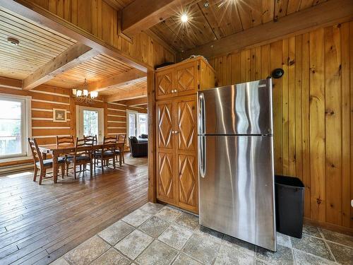 Kitchen - 298 Rue Principale, Saint-Donat, QC - Indoor Photo Showing Dining Room