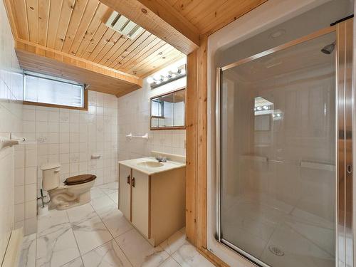 Salle de bains - 298 Rue Principale, Saint-Donat, QC - Indoor Photo Showing Bathroom