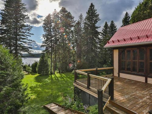 Vue sur l'eau - 298 Rue Principale, Saint-Donat, QC - Outdoor