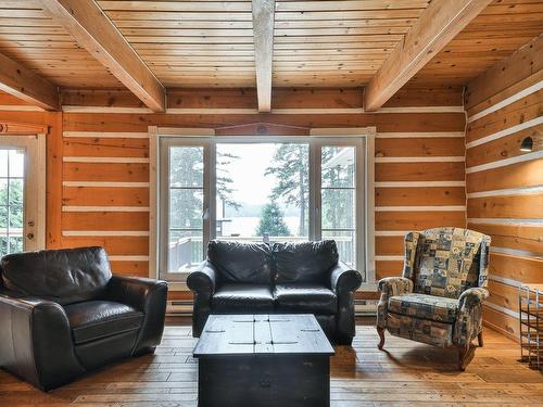 Salon - 298 Rue Principale, Saint-Donat, QC - Indoor Photo Showing Living Room