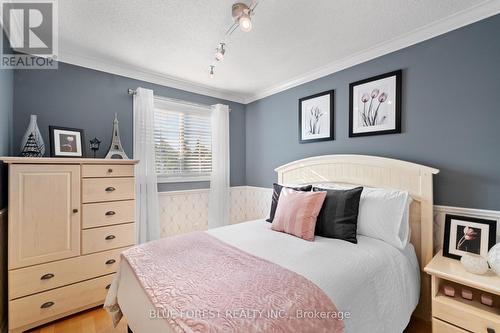 8 - 1199 Reardon Boulevard, London, ON - Indoor Photo Showing Bedroom