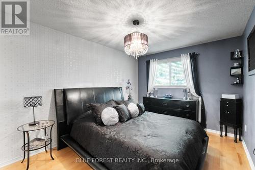 8 - 1199 Reardon Boulevard, London, ON - Indoor Photo Showing Bedroom