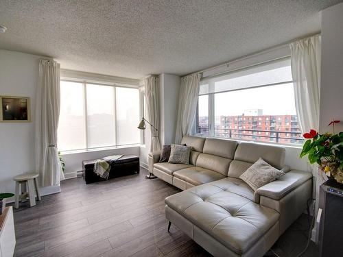 Salon - 1101-650 Rue Jean-D'Estrées, Montréal (Ville-Marie), QC - Indoor Photo Showing Living Room