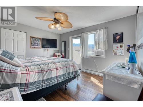 1780 Atkinson Street Unit# 208, Penticton, BC - Indoor Photo Showing Bedroom