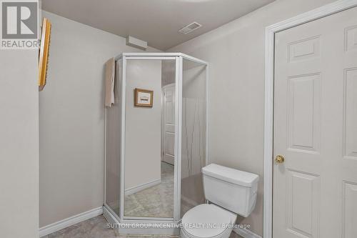 6072 5Th Side Road, Innisfil, ON - Indoor Photo Showing Bathroom