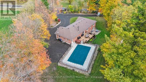 6072 5Th Side Road, Innisfil, ON - Outdoor With In Ground Pool With View