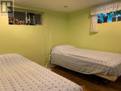 33 Pakenham Drive, Toronto (Rexdale-Kipling), ON - Indoor Photo Showing Bedroom