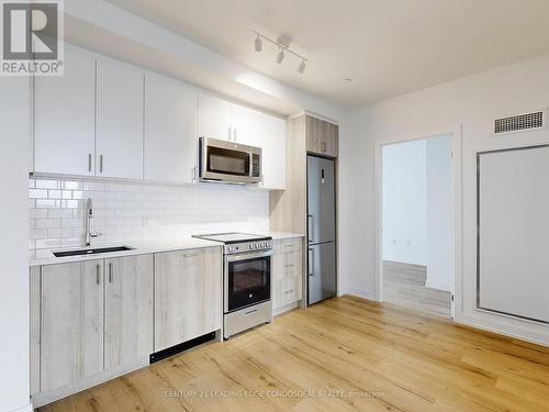 603 - 1197 The Queensway, Toronto (Islington-City Centre West), ON - Indoor Photo Showing Kitchen