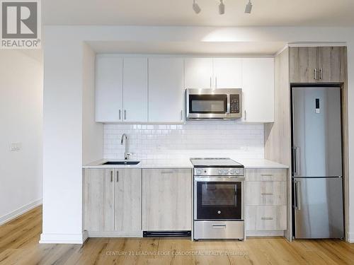 603 - 1197 The Queensway, Toronto (Islington-City Centre West), ON - Indoor Photo Showing Kitchen