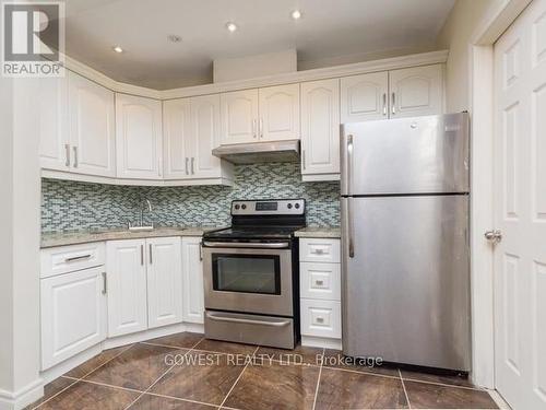 2011 Dundas Street W, Toronto (Roncesvalles), ON - Indoor Photo Showing Kitchen