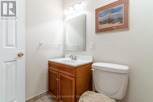 59 Longyear Drive, Hamilton (Waterdown), ON - Indoor Photo Showing Bathroom