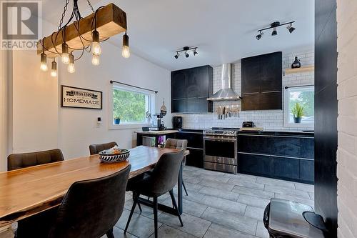 DINNING/ KITCHEN - 479 Draper Street, Pembroke, ON - Indoor Photo Showing Dining Room