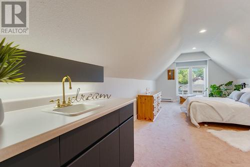 662 Southwind Drive, Kelowna, BC - Indoor Photo Showing Bedroom