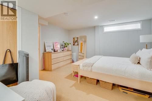 662 Southwind Drive, Kelowna, BC - Indoor Photo Showing Bedroom