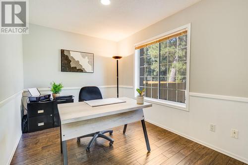 662 Southwind Drive, Kelowna, BC - Indoor Photo Showing Office