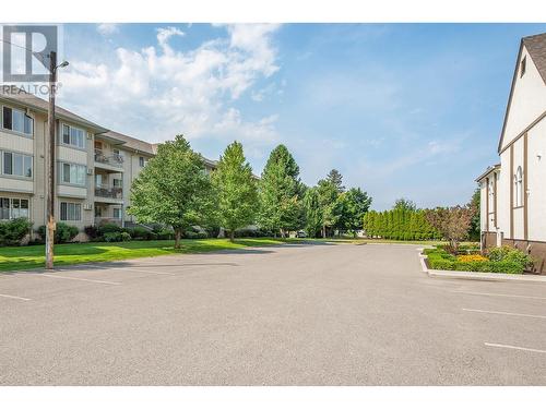 710 Rutland Road N Unit# 108, Kelowna, BC - Outdoor With Facade