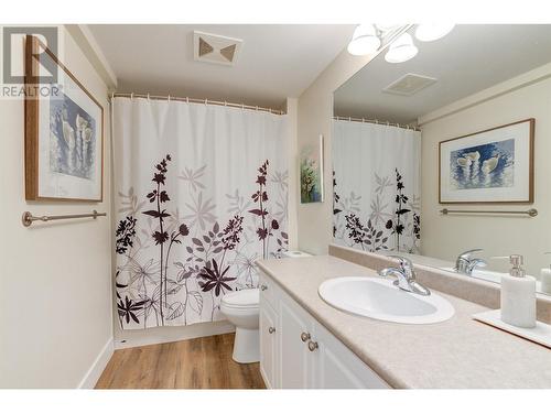 710 Rutland Road N Unit# 108, Kelowna, BC - Indoor Photo Showing Bathroom