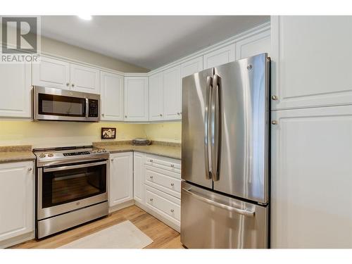 710 Rutland Road N Unit# 108, Kelowna, BC - Indoor Photo Showing Kitchen