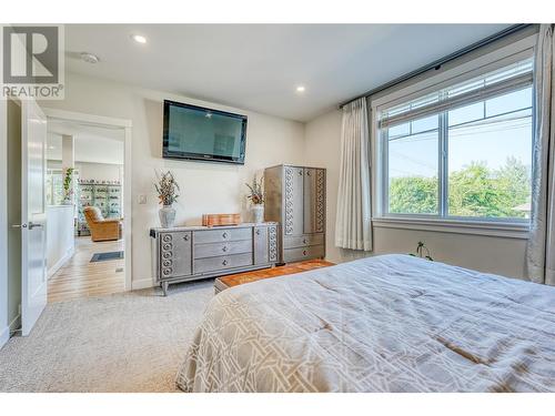 289 Nanaimo Avenue E, Penticton, BC - Indoor Photo Showing Bedroom