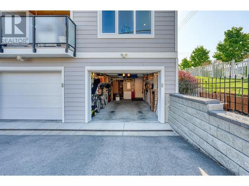 289 Nanaimo Avenue E, Penticton, BC - Outdoor With Exterior