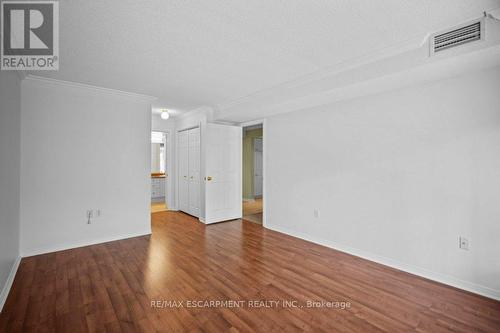 D307 - 216 Plains Road W, Burlington (Lasalle), ON - Indoor Photo Showing Other Room