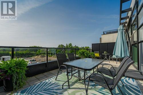 201 - 1880 Gordon Street, Guelph (Clairfields), ON - Outdoor