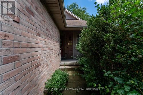 757 Guildwood Boulevard, London, ON - Outdoor