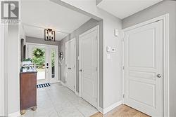 Foyer - 