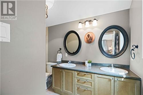 Ensuite - 951 Corktown Road, Merrickville, ON - Indoor Photo Showing Bathroom