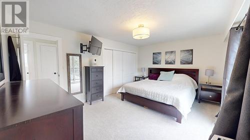 9819 114 Avenue, Fort St. John, BC - Indoor Photo Showing Bedroom