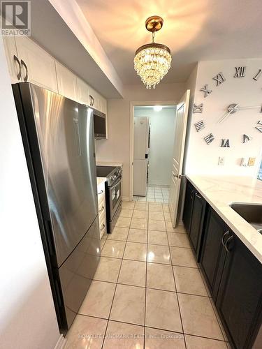 1808 - 503 Beecroft Road, Toronto, ON - Indoor Photo Showing Kitchen