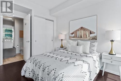 510 - 1 Bloor Street E, Toronto (Church-Yonge Corridor), ON - Indoor Photo Showing Bedroom