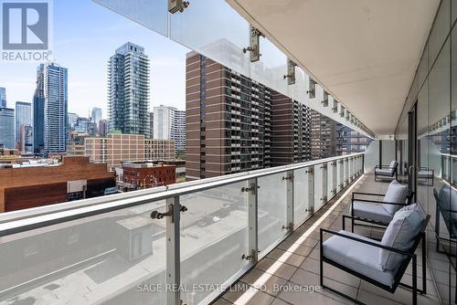 510 - 1 Bloor Street E, Toronto (Church-Yonge Corridor), ON - Outdoor