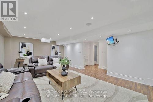 39 Vireo Way, Vaughan (Vellore Village), ON - Indoor Photo Showing Living Room