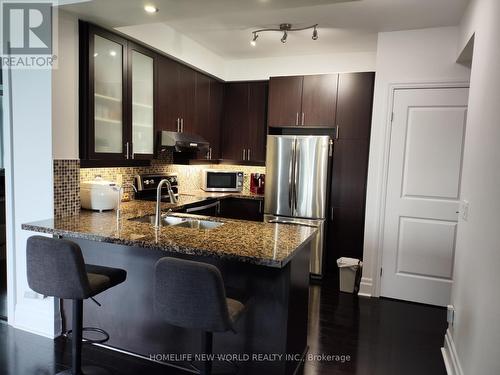 910 - 131 Upper Duke Crescent, Markham (Unionville), ON - Indoor Photo Showing Kitchen With Double Sink