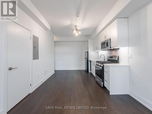 105 - 1183 Dufferin Street, Toronto (Dovercourt-Wallace Emerson-Junction), ON - Indoor Photo Showing Kitchen