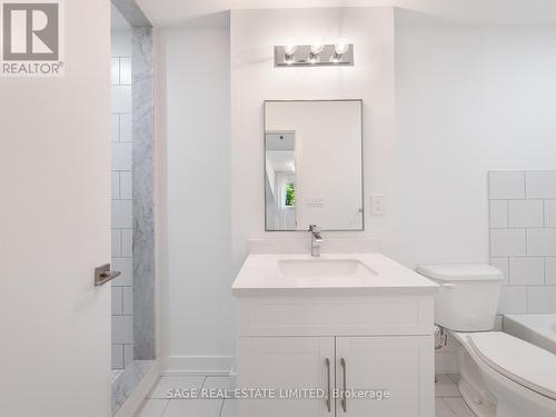 105 - 1183 Dufferin Street, Toronto (Dovercourt-Wallace Emerson-Junction), ON - Indoor Photo Showing Bathroom