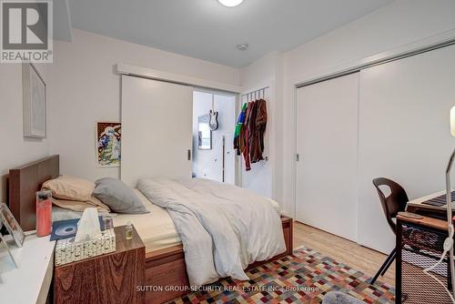 86 Geary Avenue, Toronto (Dovercourt-Wallace Emerson-Junction), ON - Indoor Photo Showing Bedroom