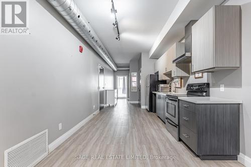 2 - 73 King Street E, Hamilton (Beasley), ON - Indoor Photo Showing Kitchen