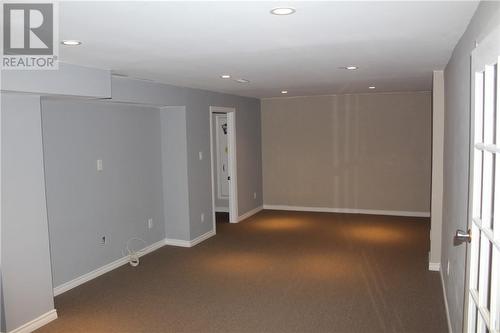 15 Rodney Street, Barrie, ON - Indoor Photo Showing Other Room